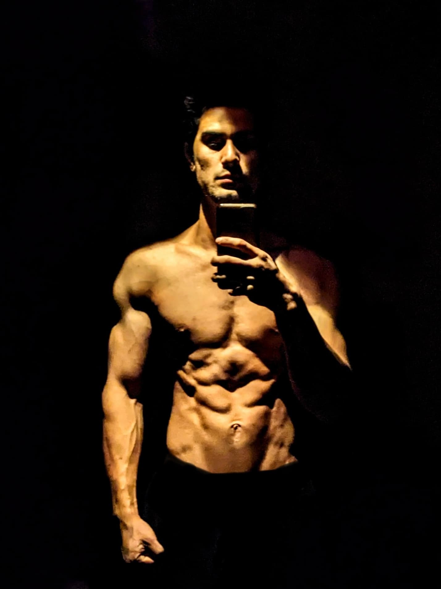 Muzammil Ghouri, calisthenics coach